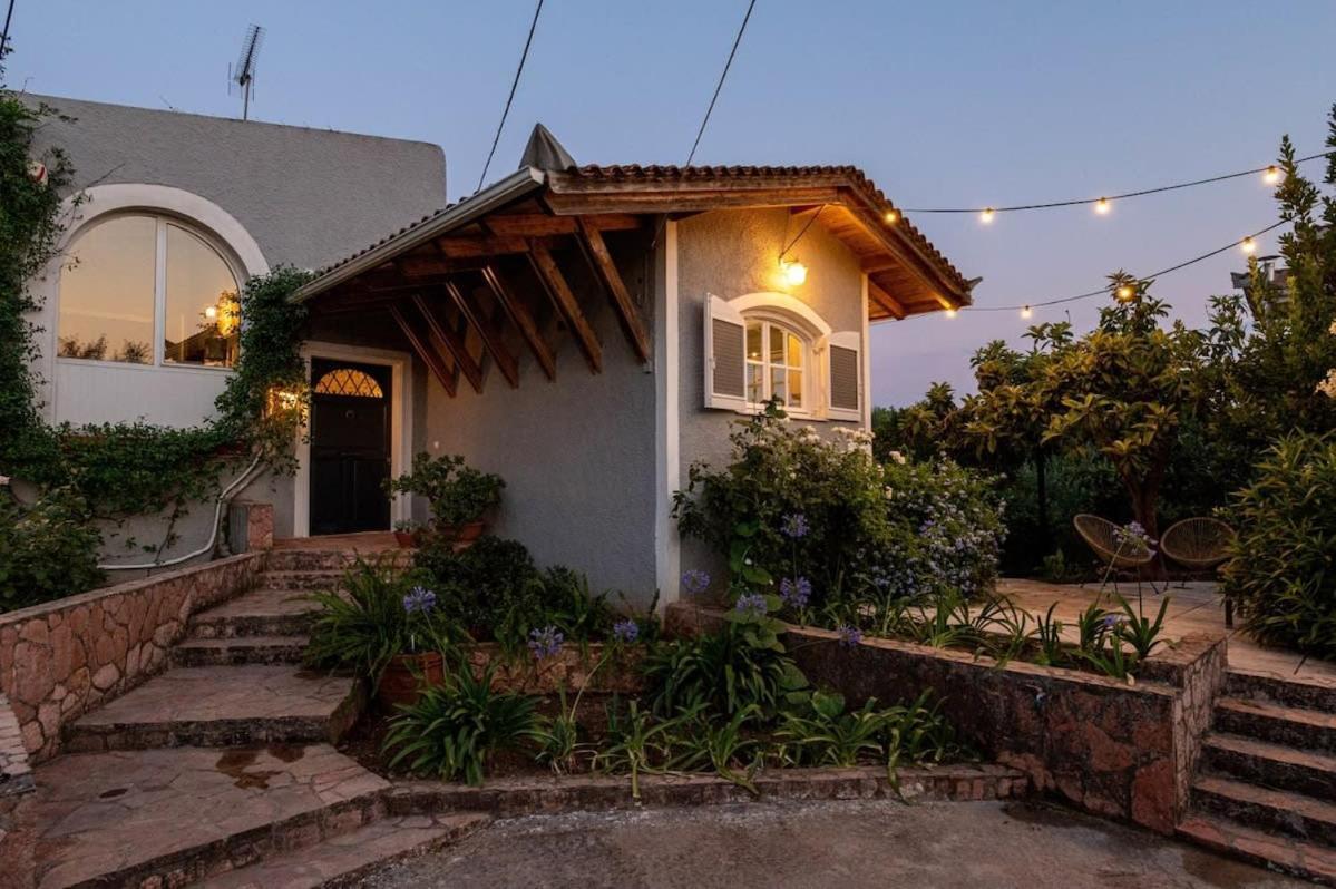 Serene Seaside Bliss - Lush & Secluded Garden Oasis Calamata Exterior foto
